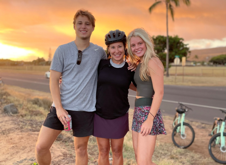 Keko-kauai-sunset-tour-family